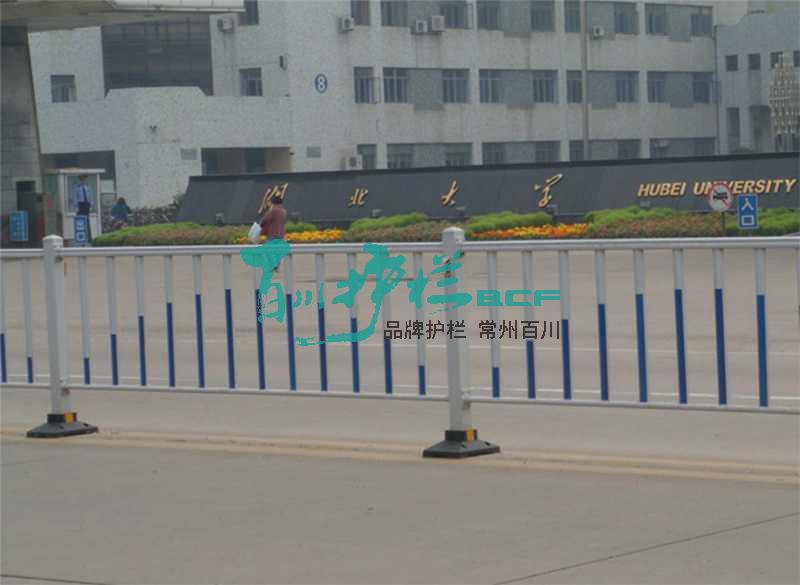 img of 湖北武漢經濟型道路護欄工程